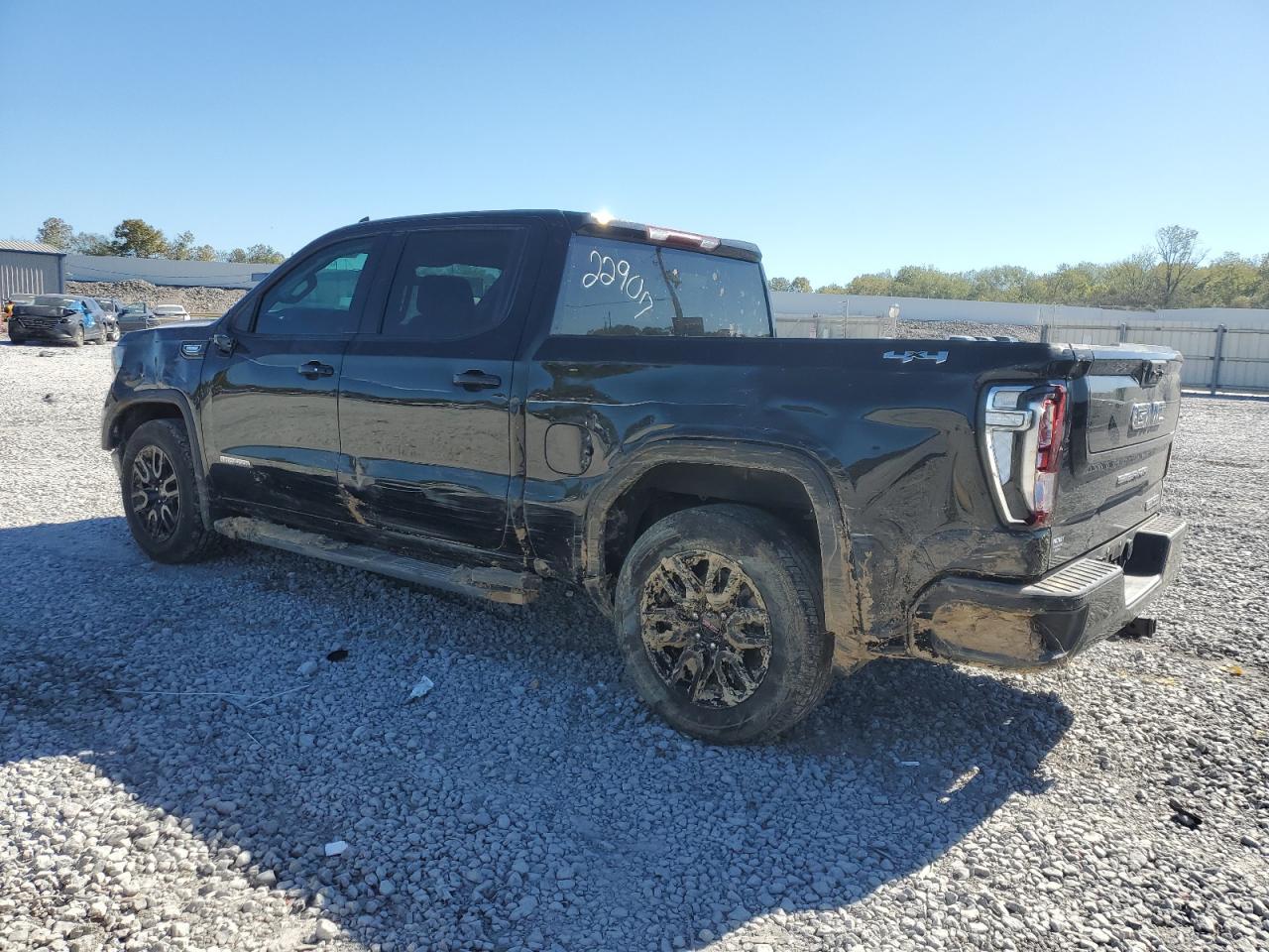 2024 GMC Sierra