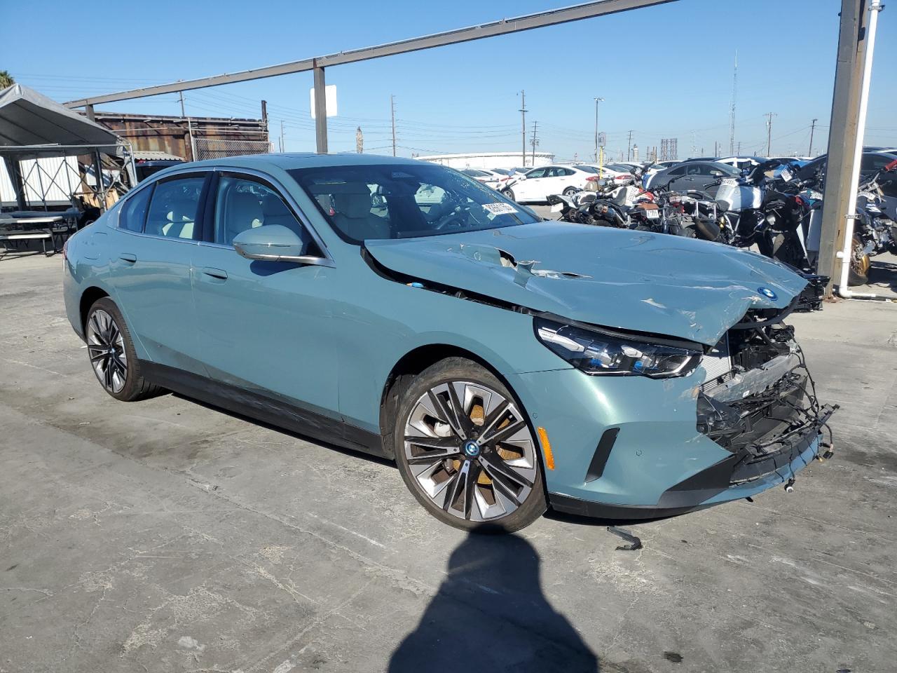 2024 BMW i5