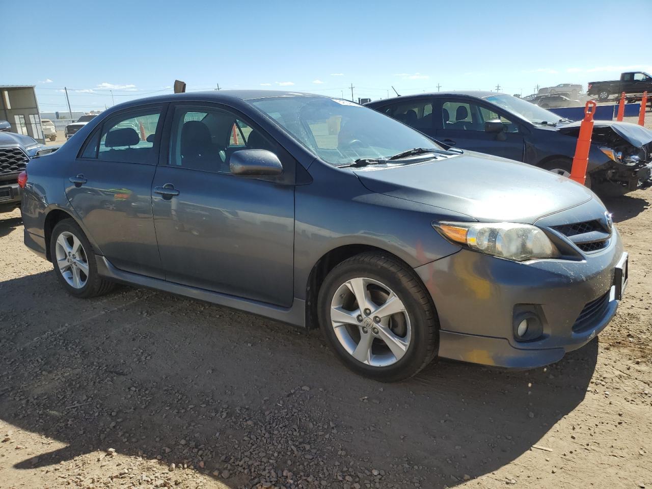 2011 TOYOTA COROLLA