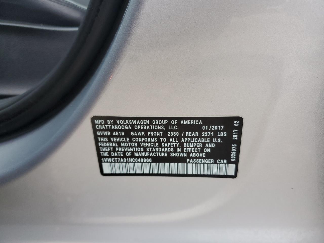 2017 VOLKSWAGEN Passat