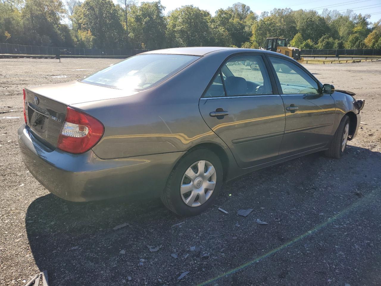2002 TOYOTA CAMRY