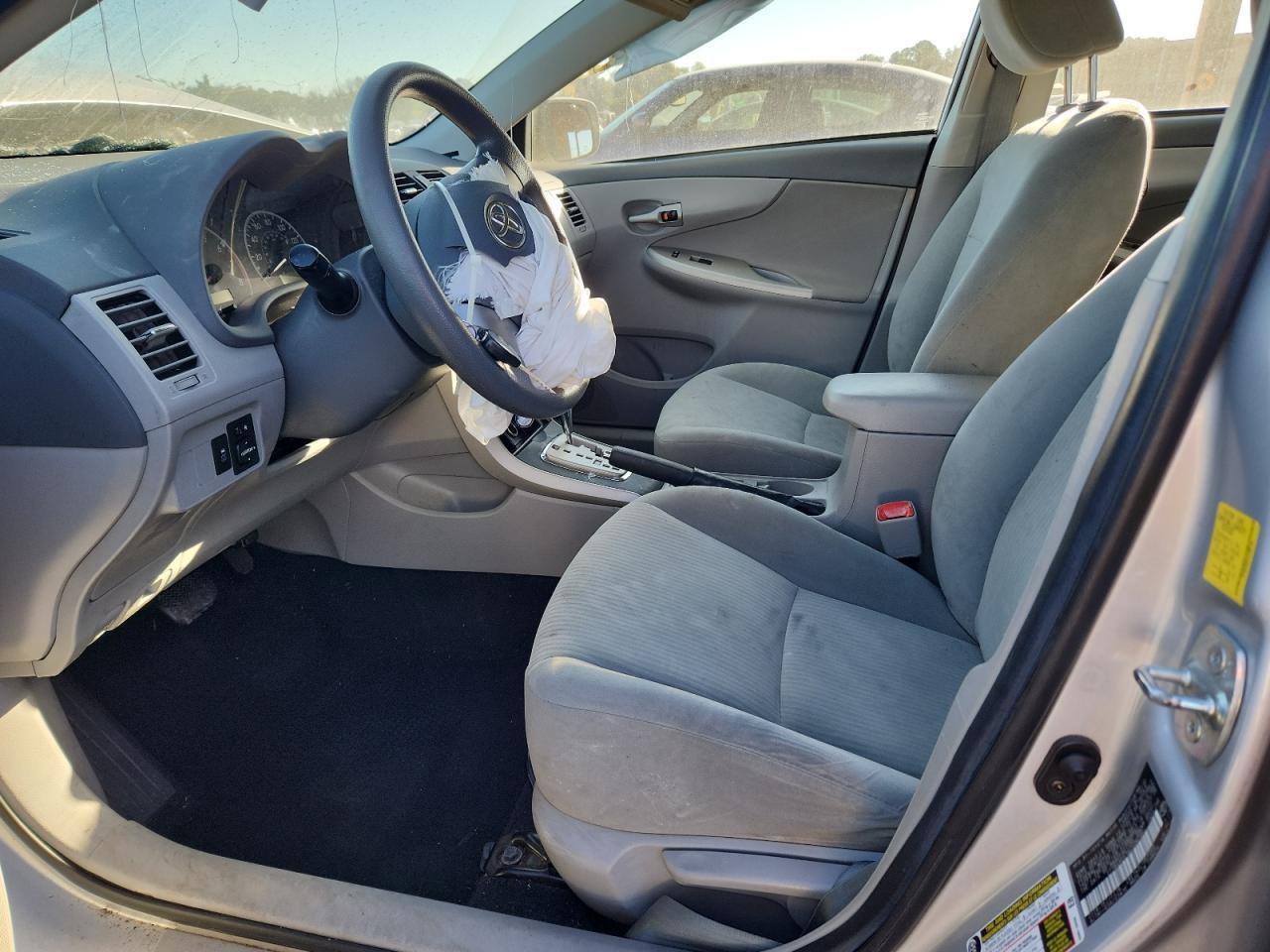 2010 TOYOTA COROLLA