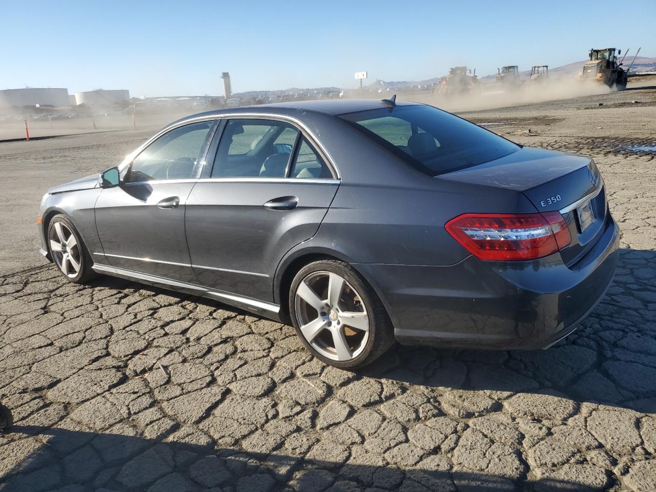2010 MERCEDES-BENZ E-Class