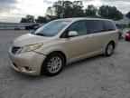 2013 TOYOTA SIENNA