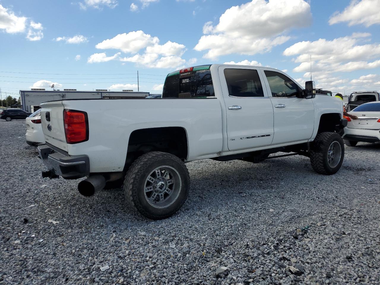 2015 CHEVROLET Silverado 2500