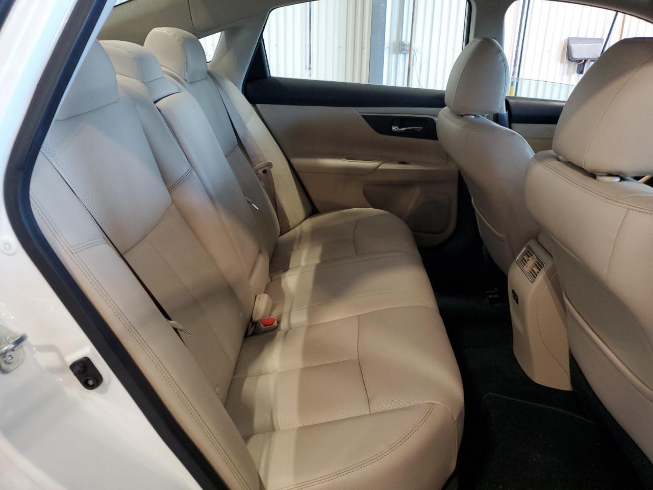 2017 NISSAN ALTIMA
