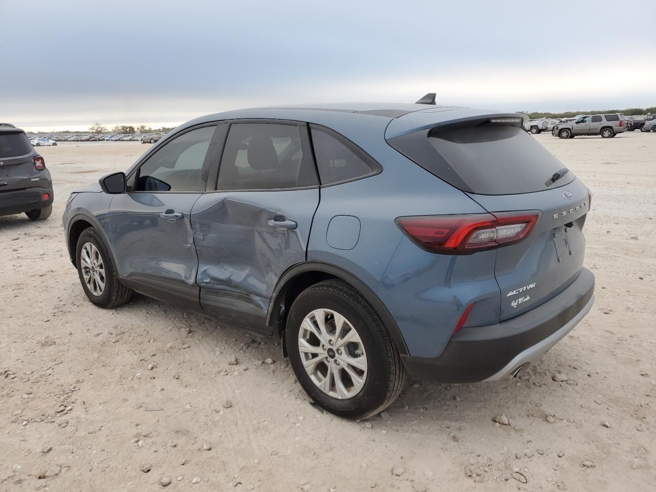 2025 FORD ESCAPE