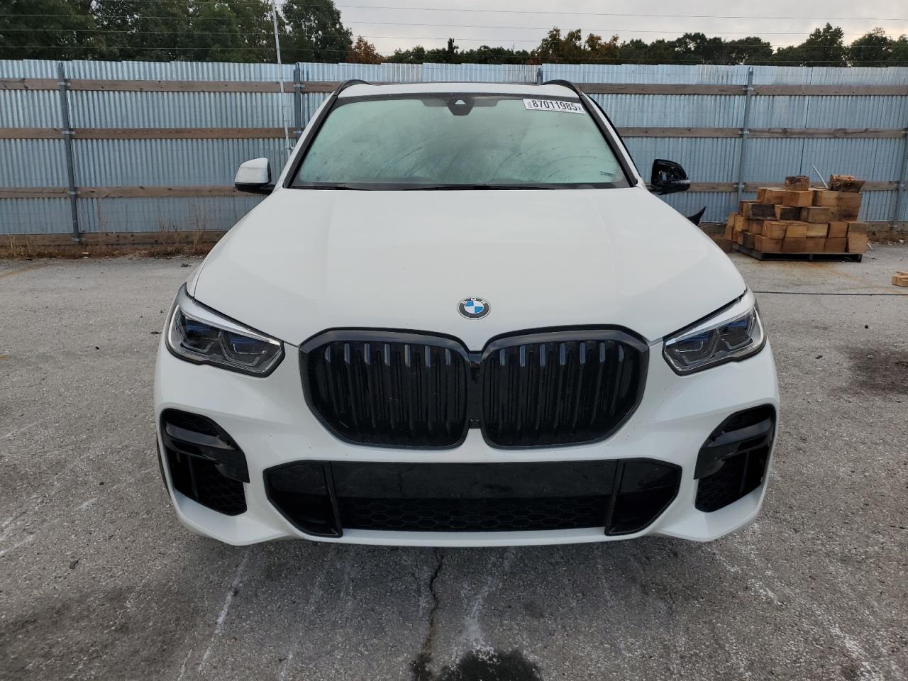 2023 BMW X5