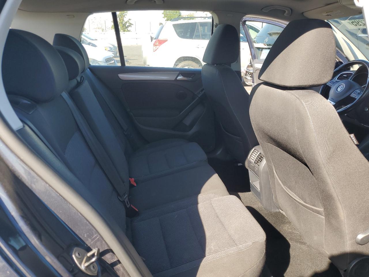 2012 VOLKSWAGEN GOLF