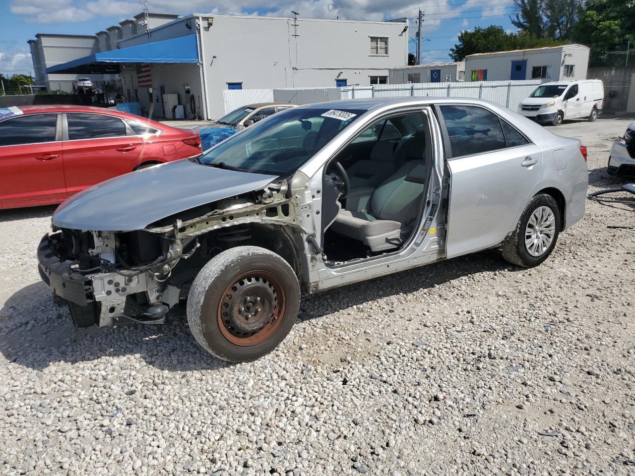 2012 TOYOTA CAMRY