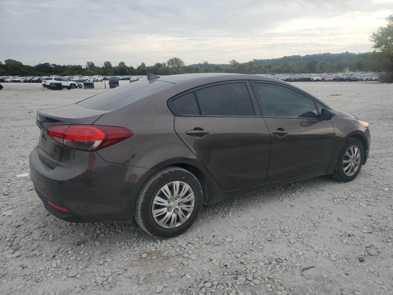 2017 KIA FORTE
