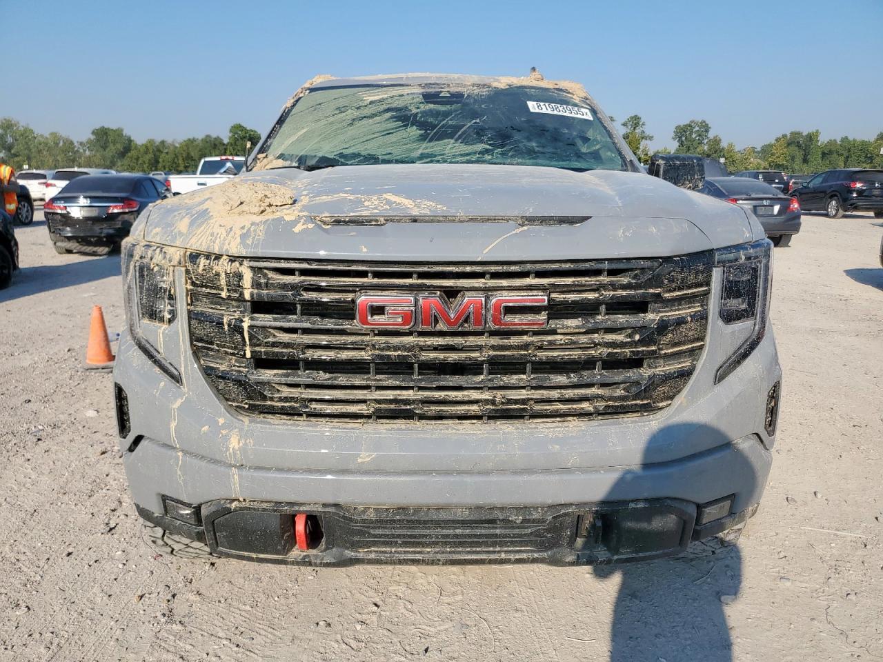 2024 GMC Sierra