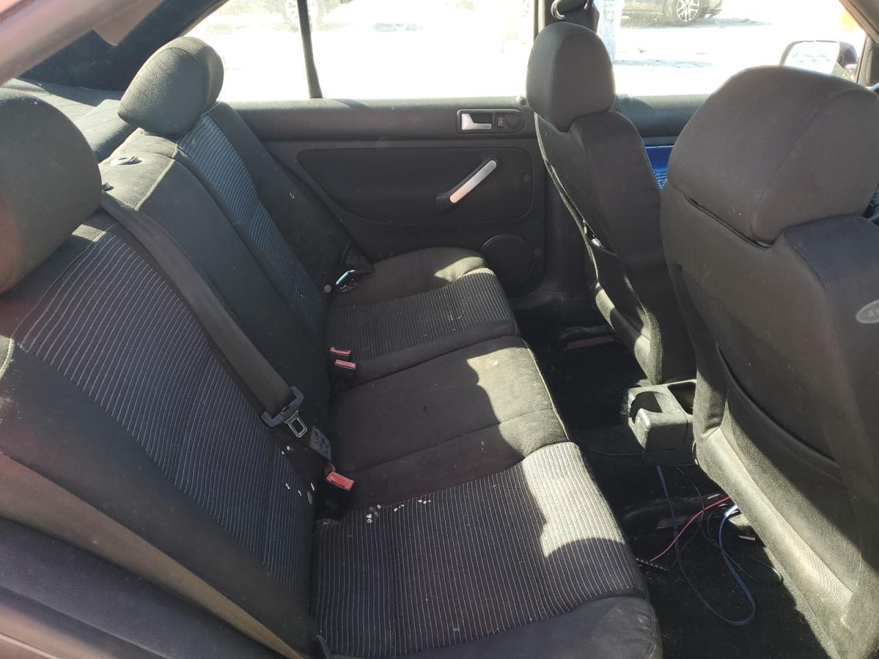 2004 VOLKSWAGEN JETTA