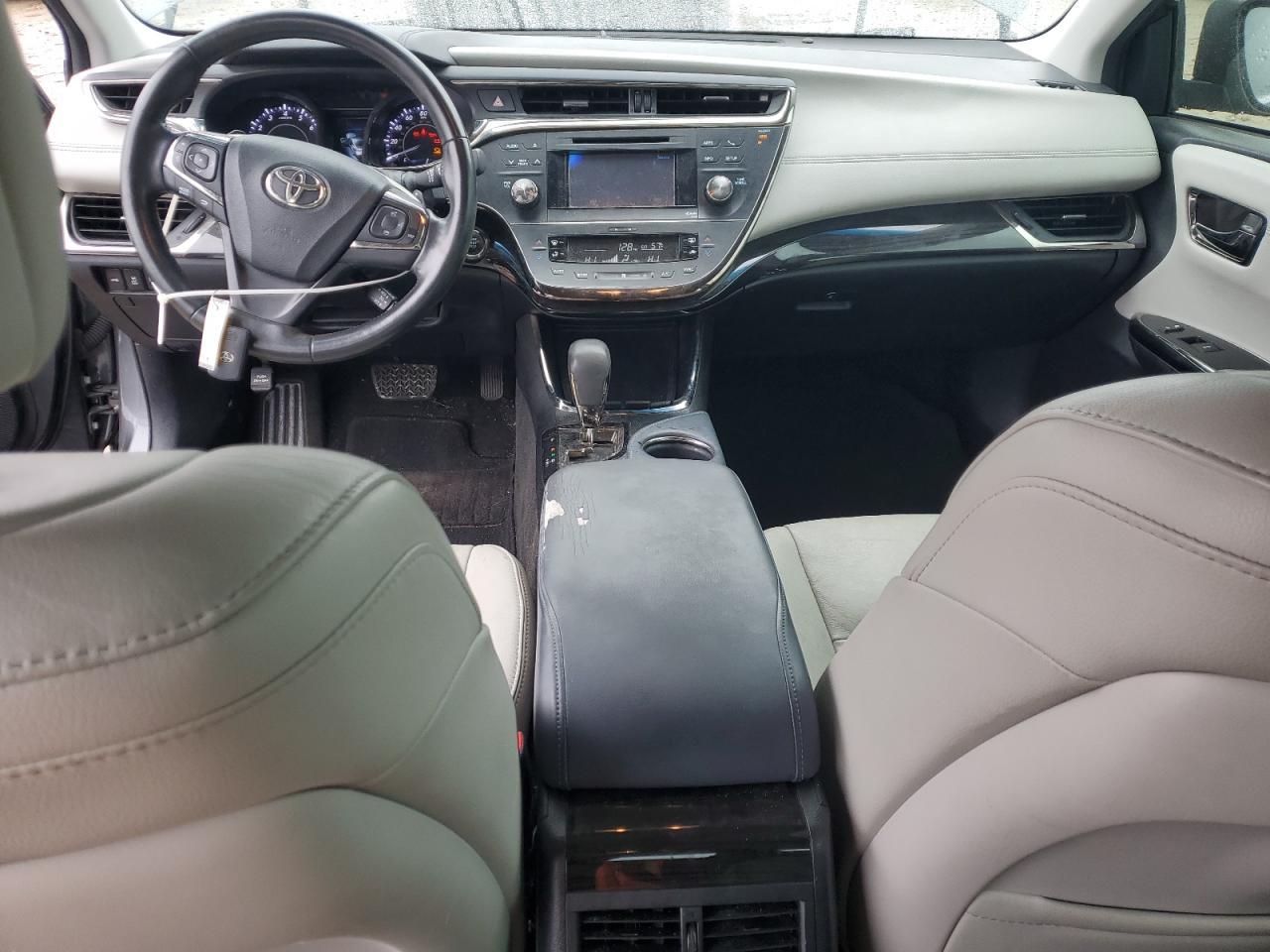 2013 TOYOTA Avalon