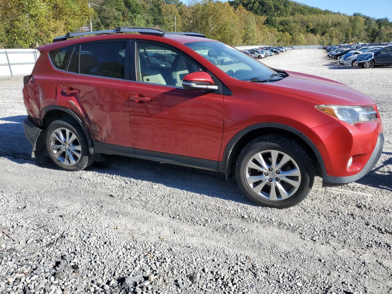 2015 TOYOTA RAV4
