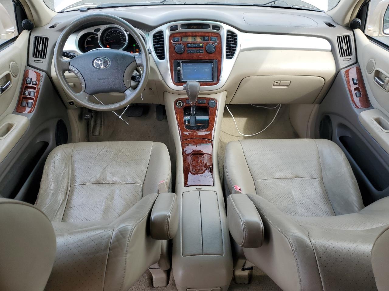 2006 TOYOTA HIGHLANDER
