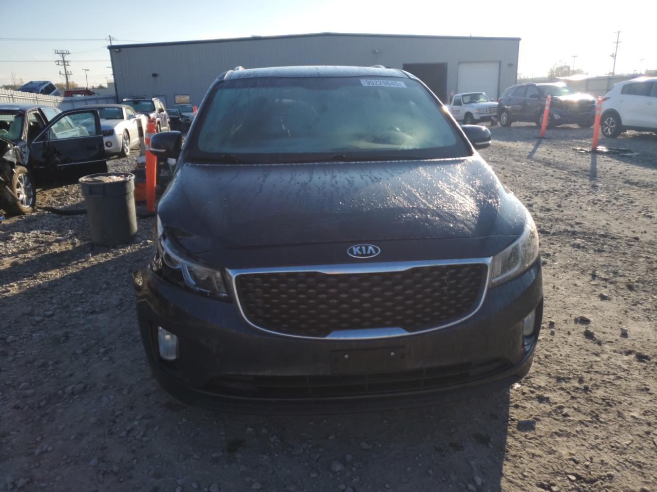 2015 KIA SEDONA