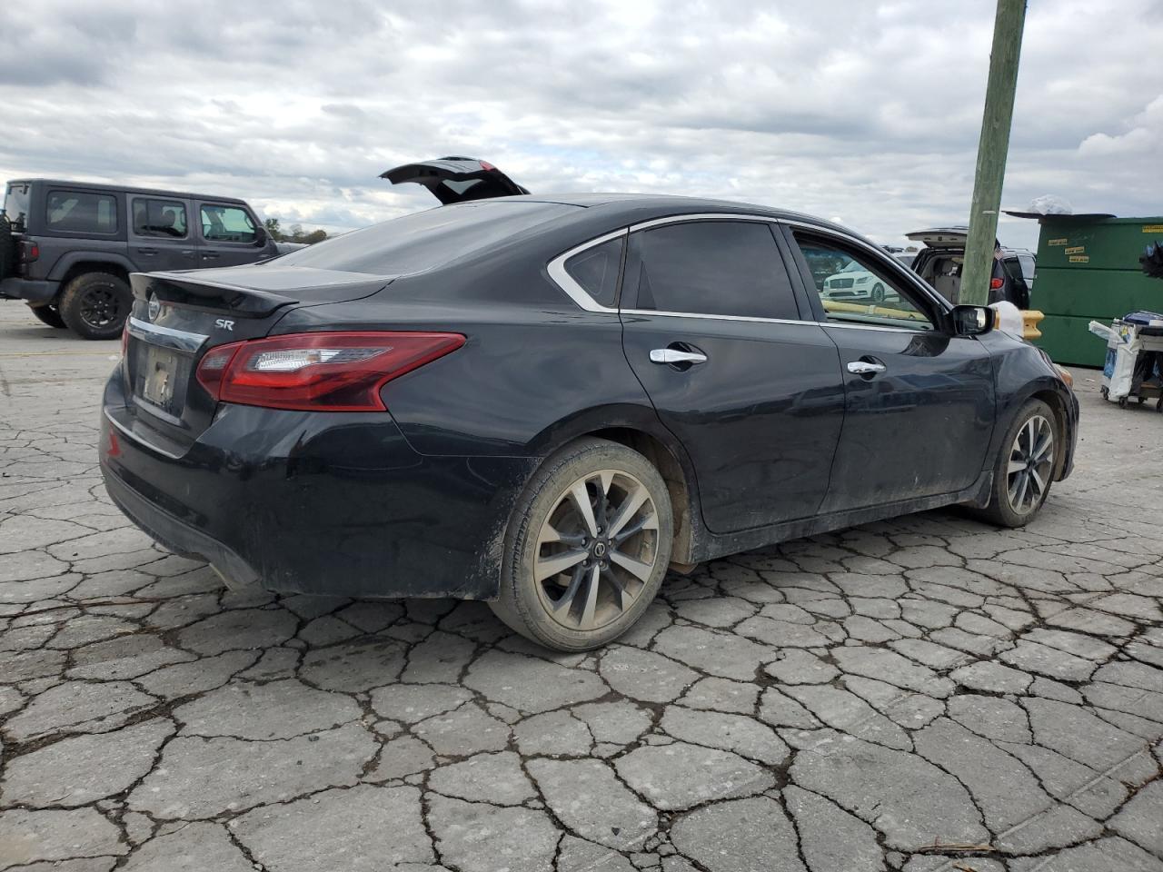 2017 NISSAN ALTIMA