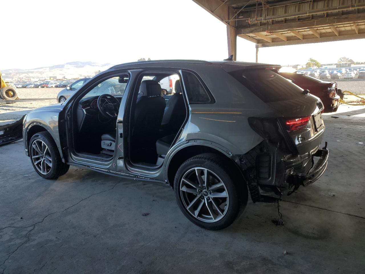 2025 AUDI Q3