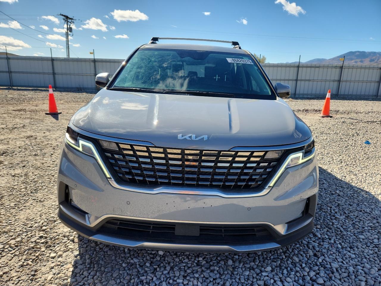 2023 KIA Carnival