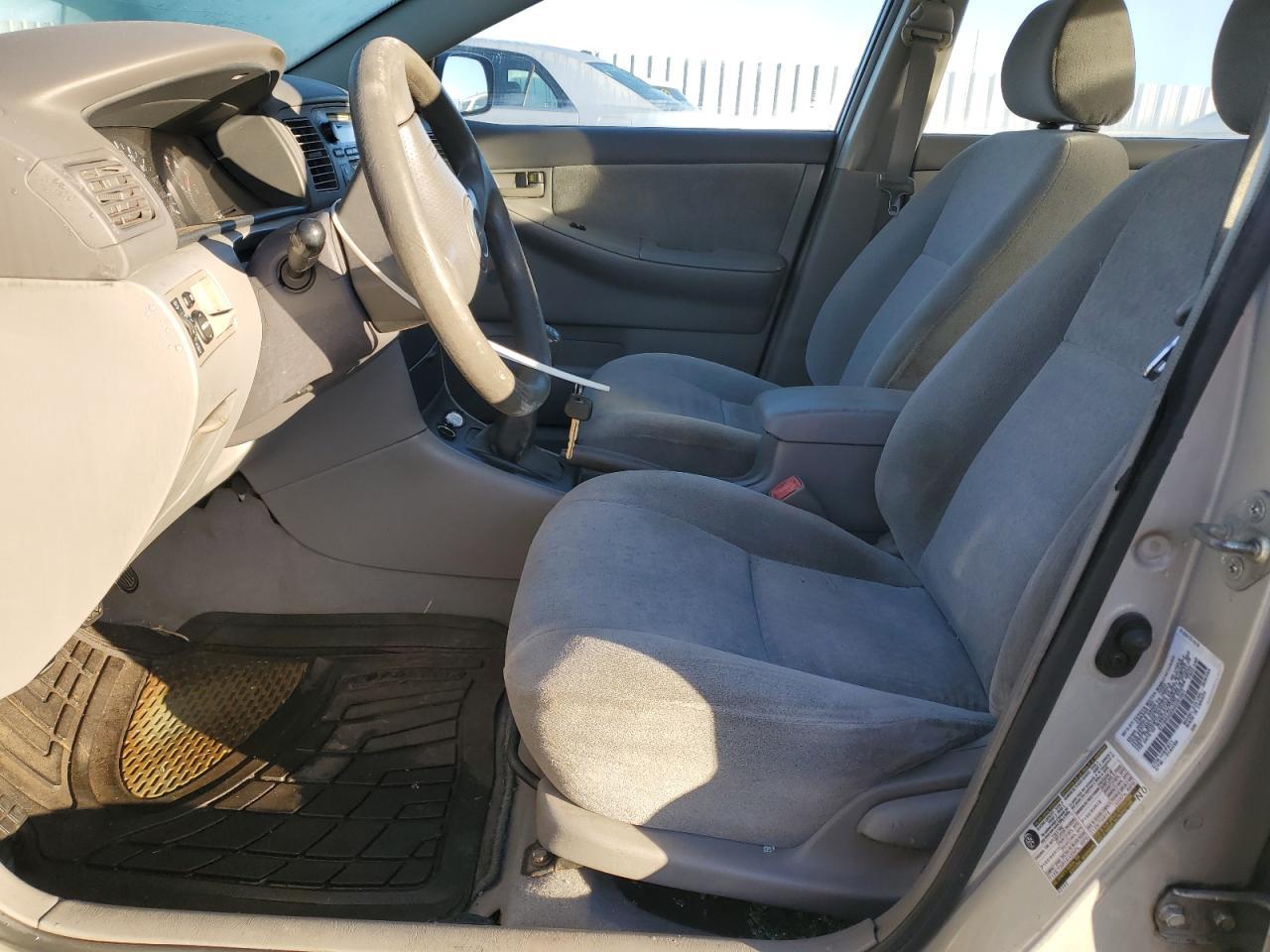2004 TOYOTA COROLLA