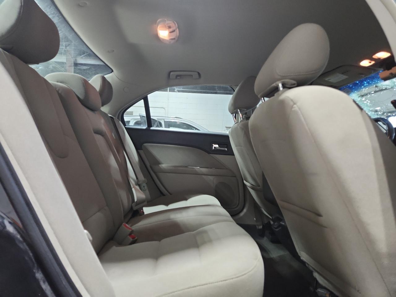 2011 FORD FUSION