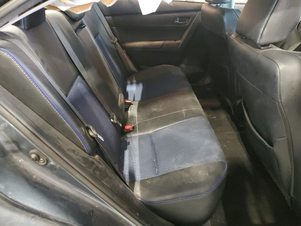 2017 TOYOTA COROLLA