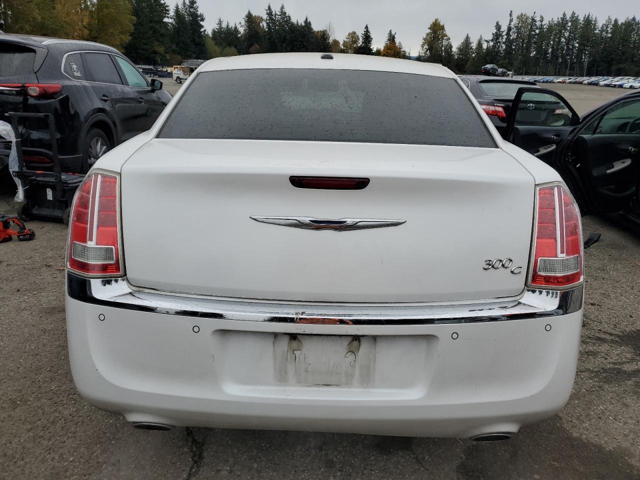 2011 CHRYSLER 300