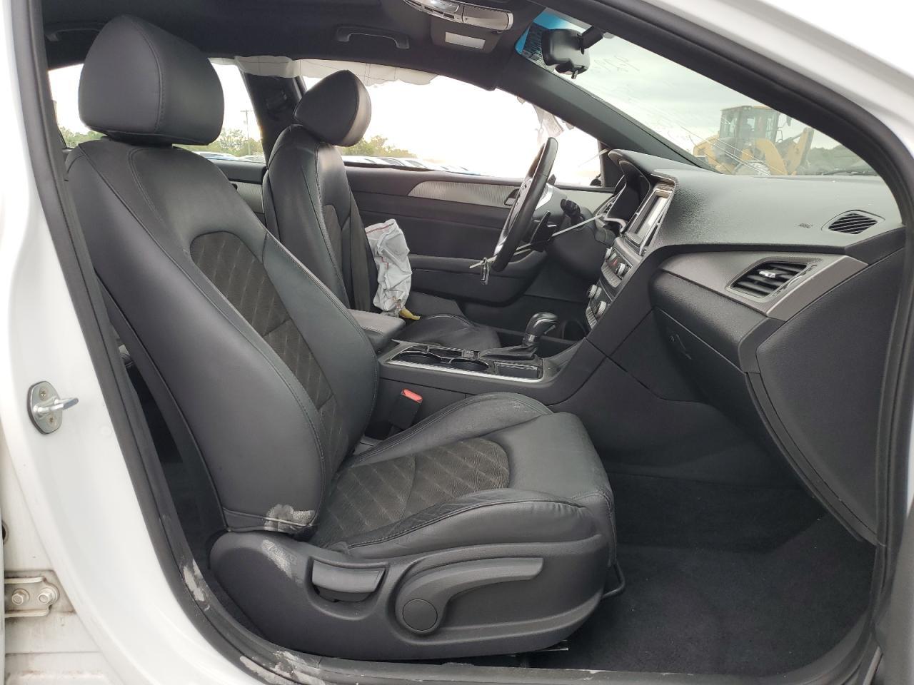 2019 HYUNDAI SONATA