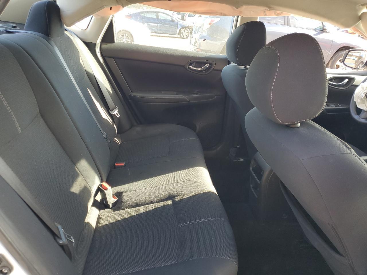 2016 NISSAN SENTRA