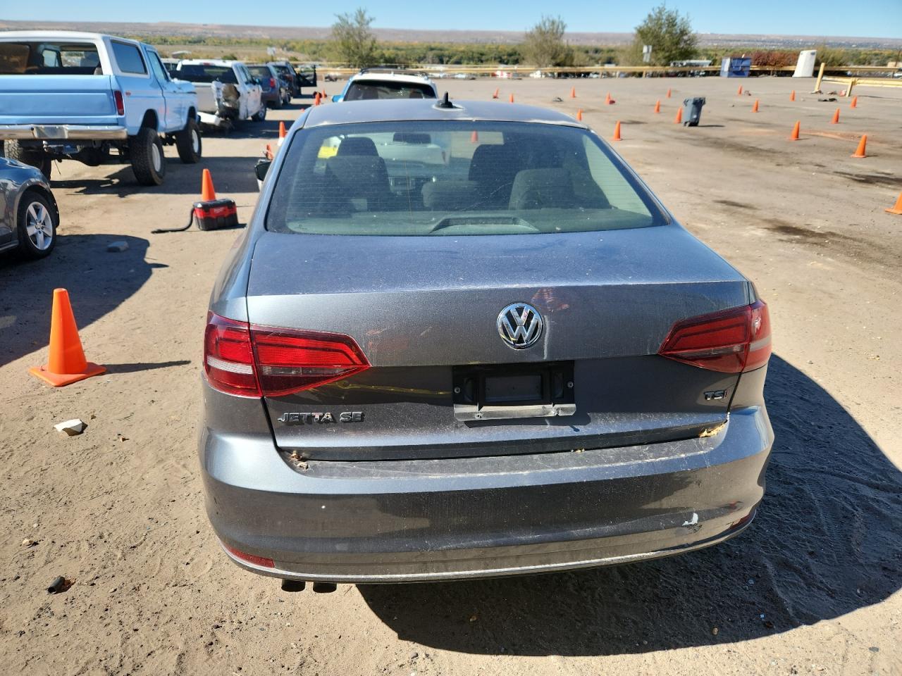 2016 VOLKSWAGEN JETTA