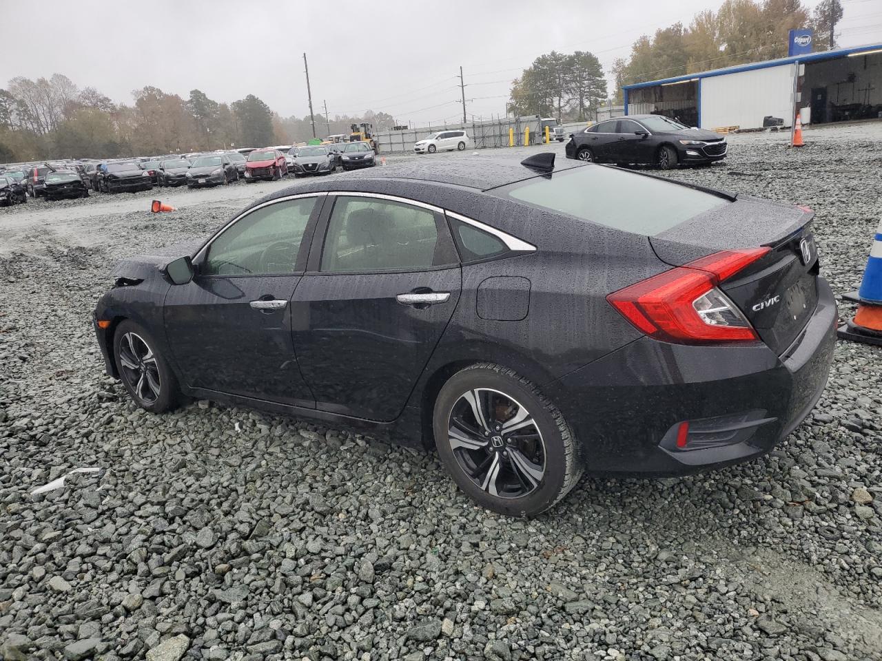 2018 HONDA CIVIC