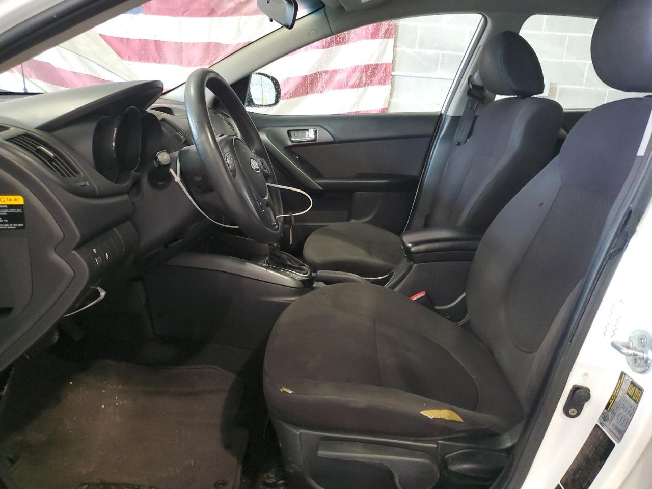 2013 KIA FORTE