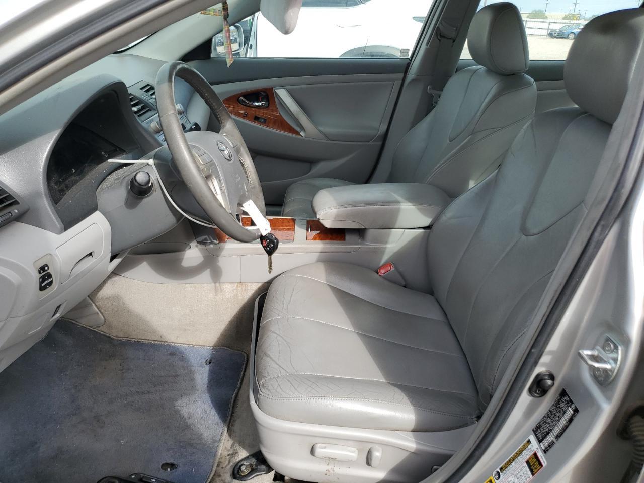 2010 TOYOTA CAMRY