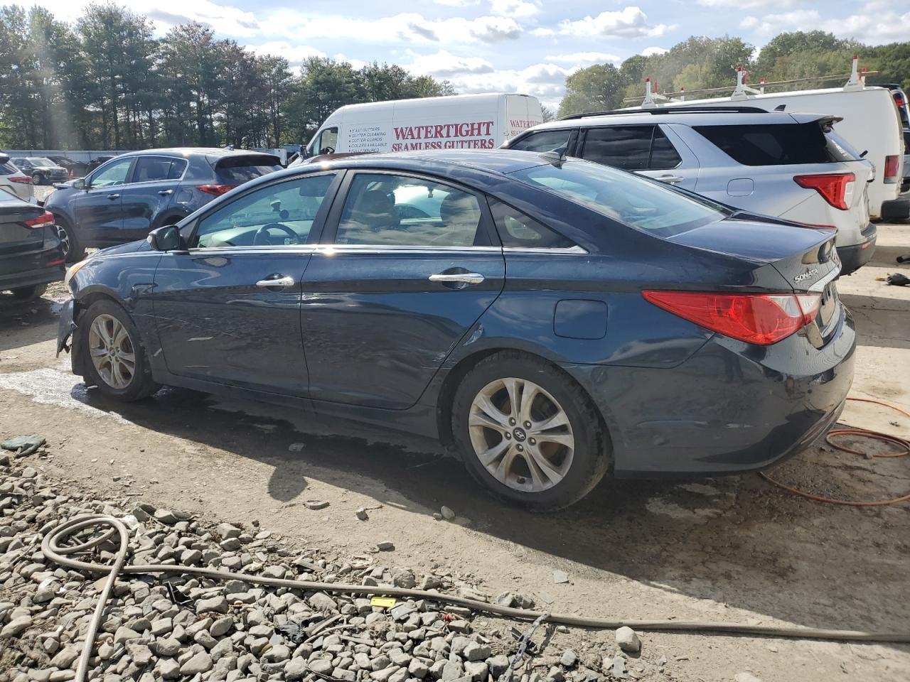 2013 HYUNDAI SONATA