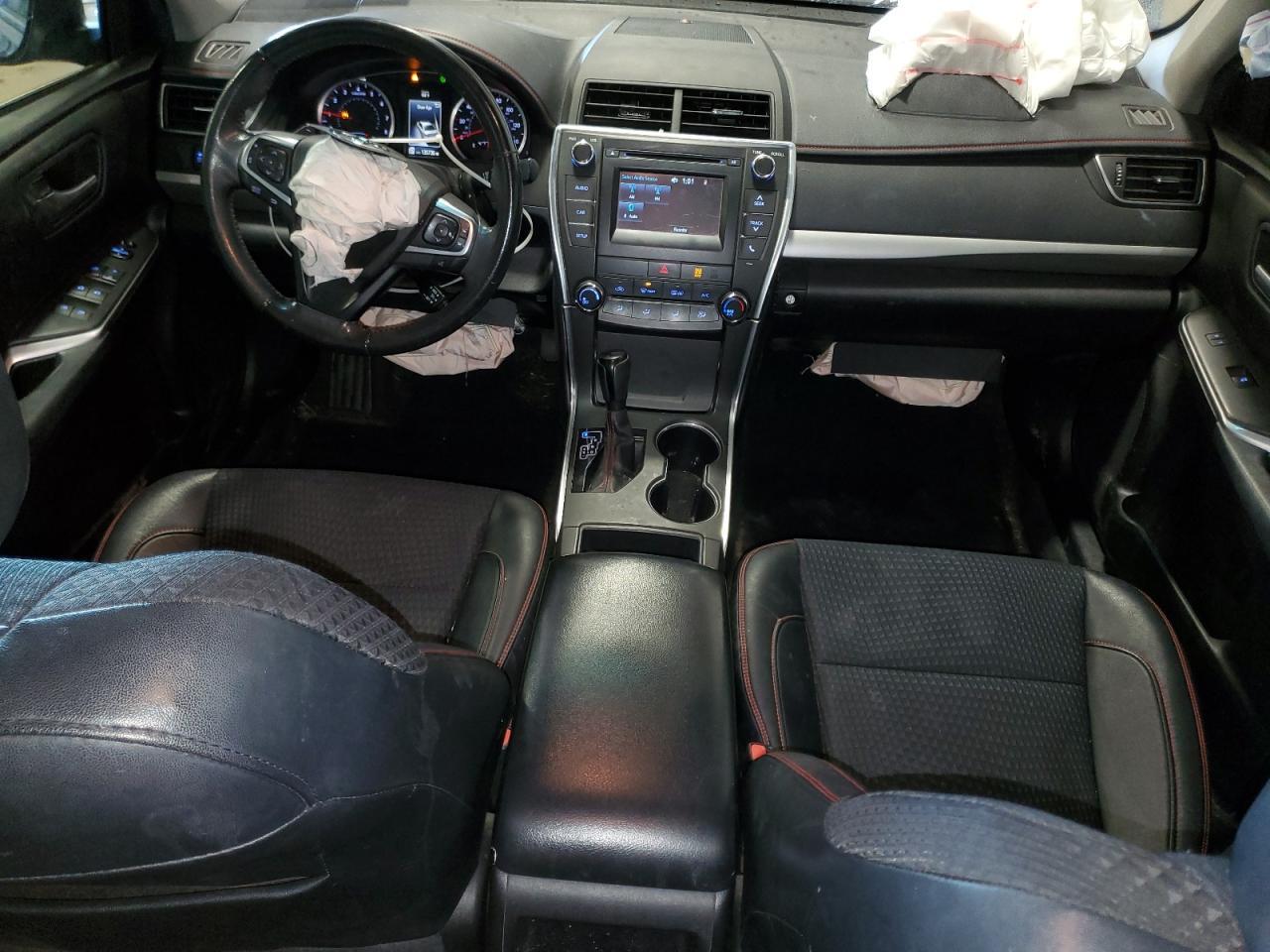 2015 TOYOTA CAMRY