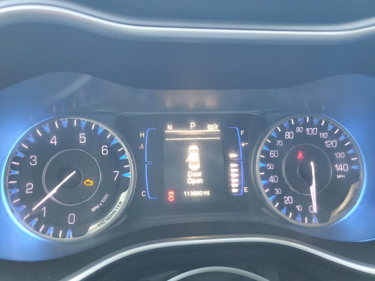 2015 CHRYSLER 200