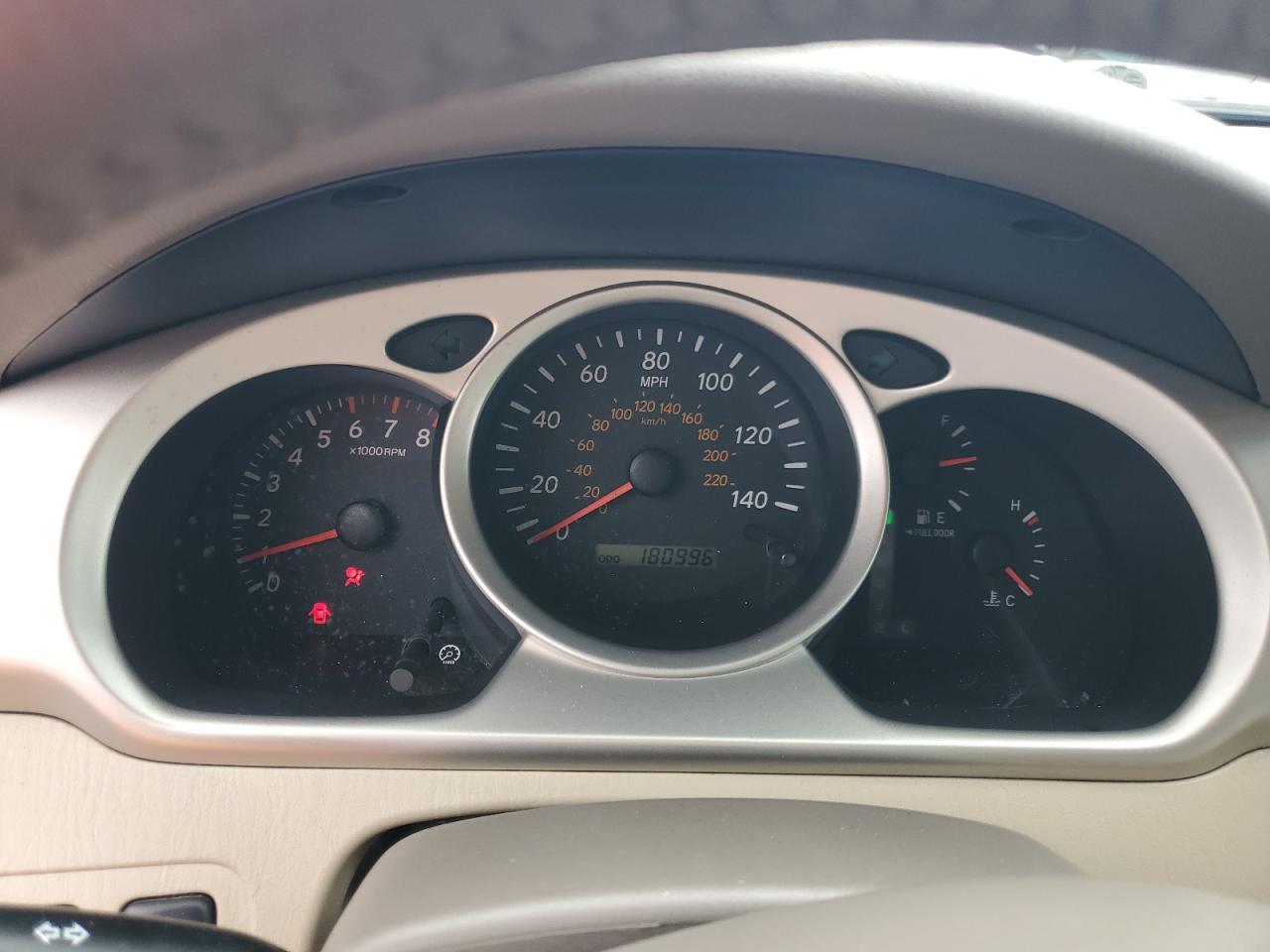 2006 TOYOTA HIGHLANDER
