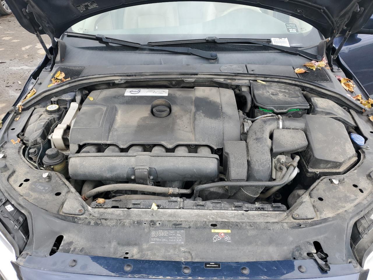 2010 VOLVO XC70