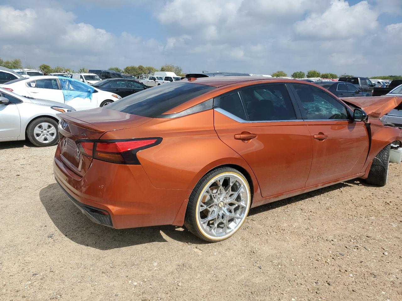2019 NISSAN ALTIMA