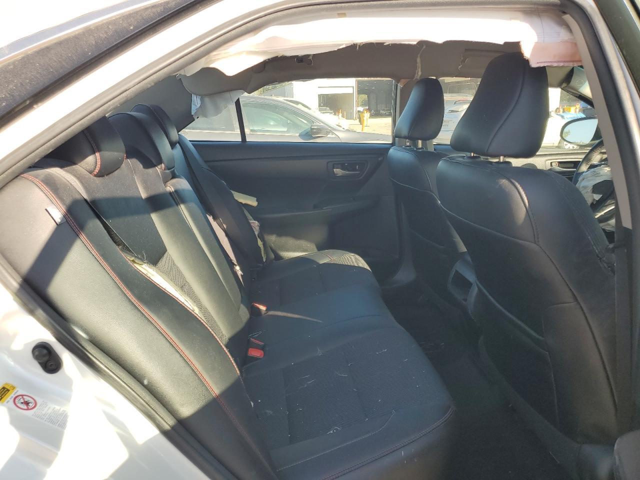2017 TOYOTA CAMRY