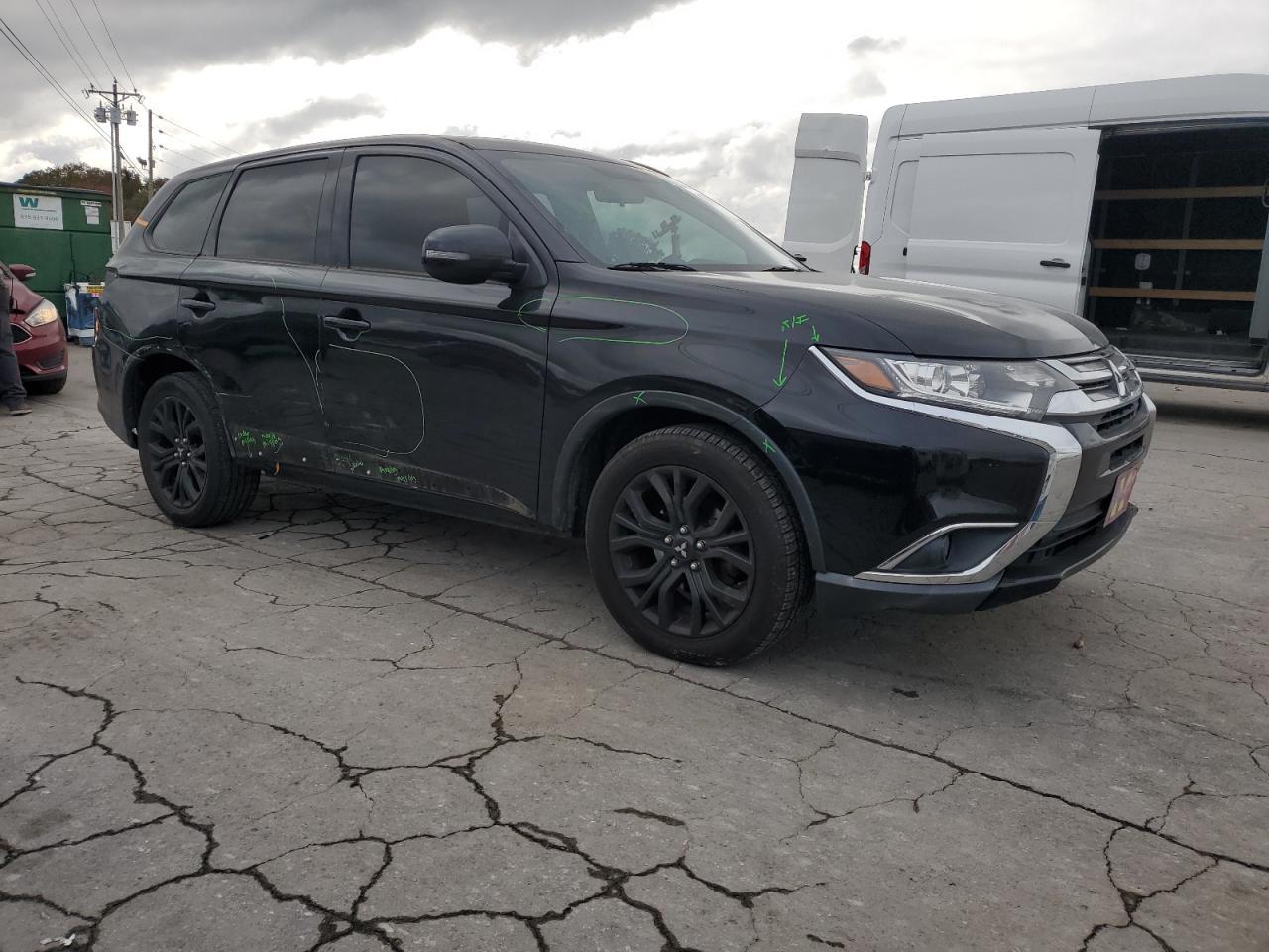 2018 MITSUBISHI outlander