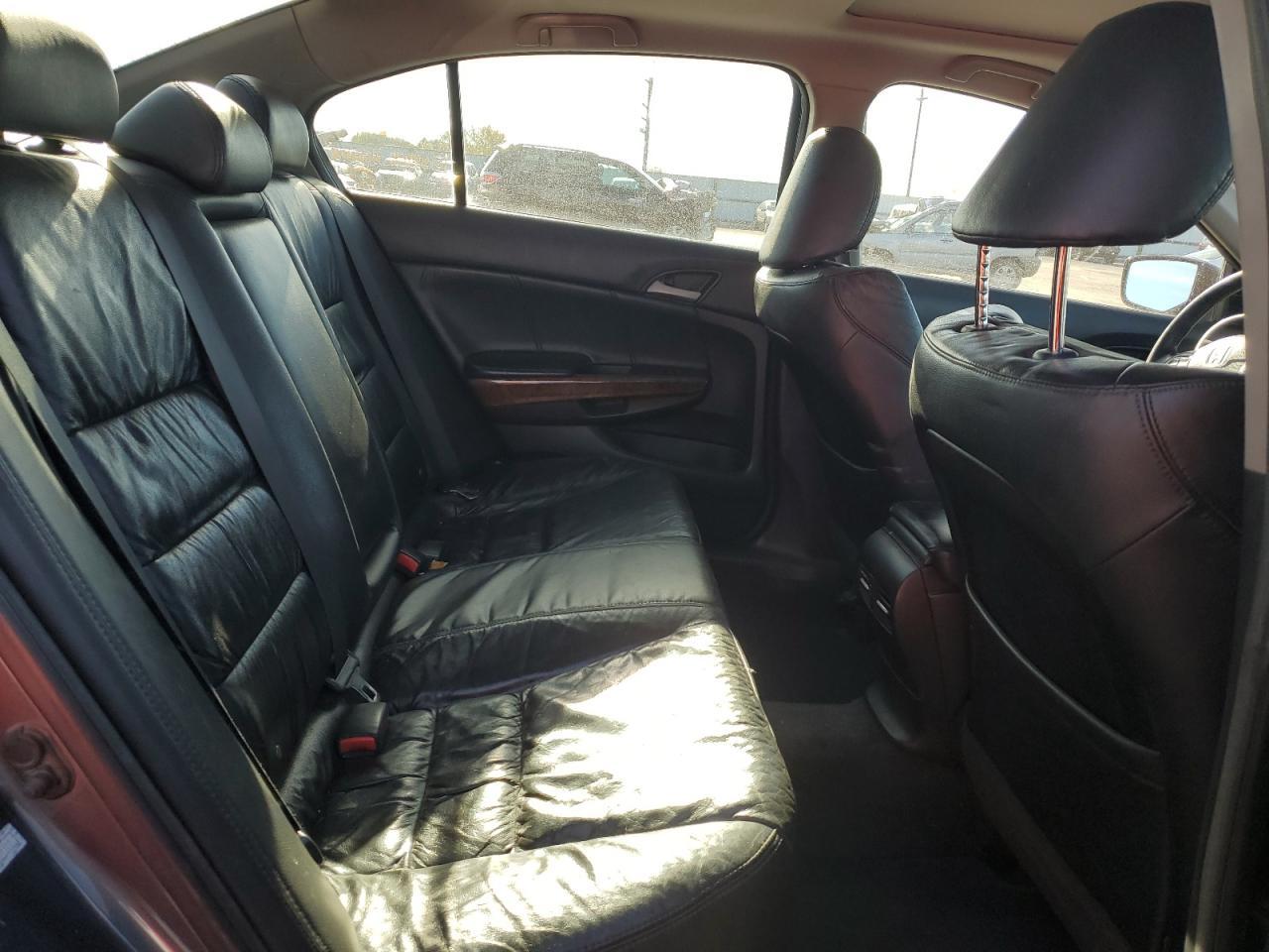 2011 HONDA ACCORD