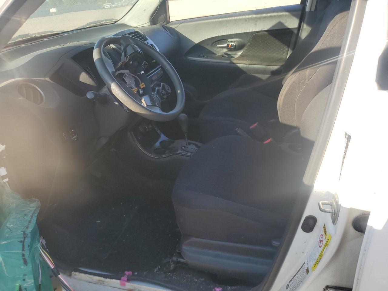2009 TOYOTA SCION