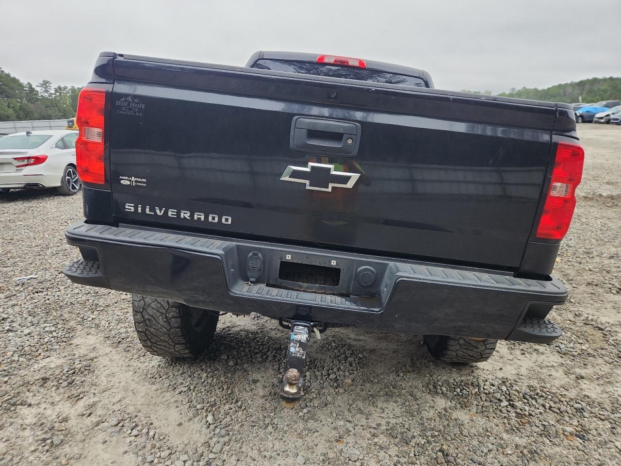 2018 CHEVROLET Silverado