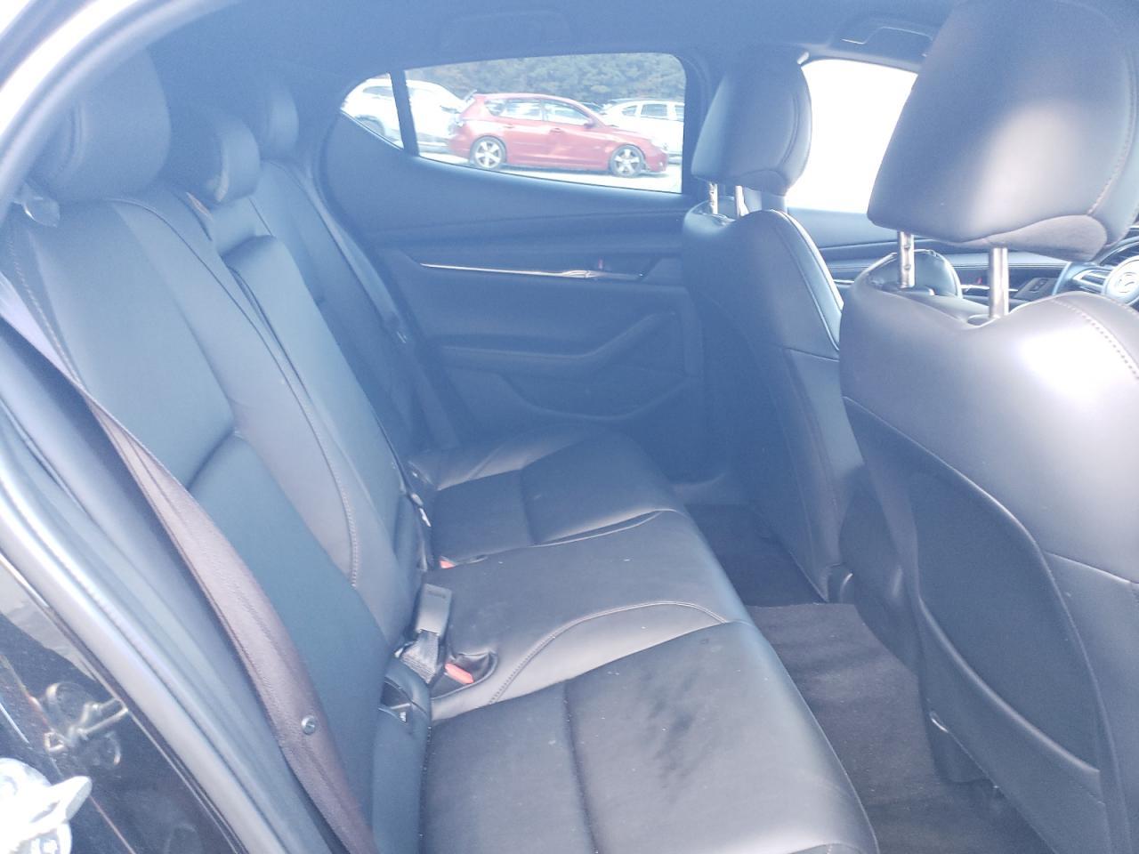 2019 MAZDA 3