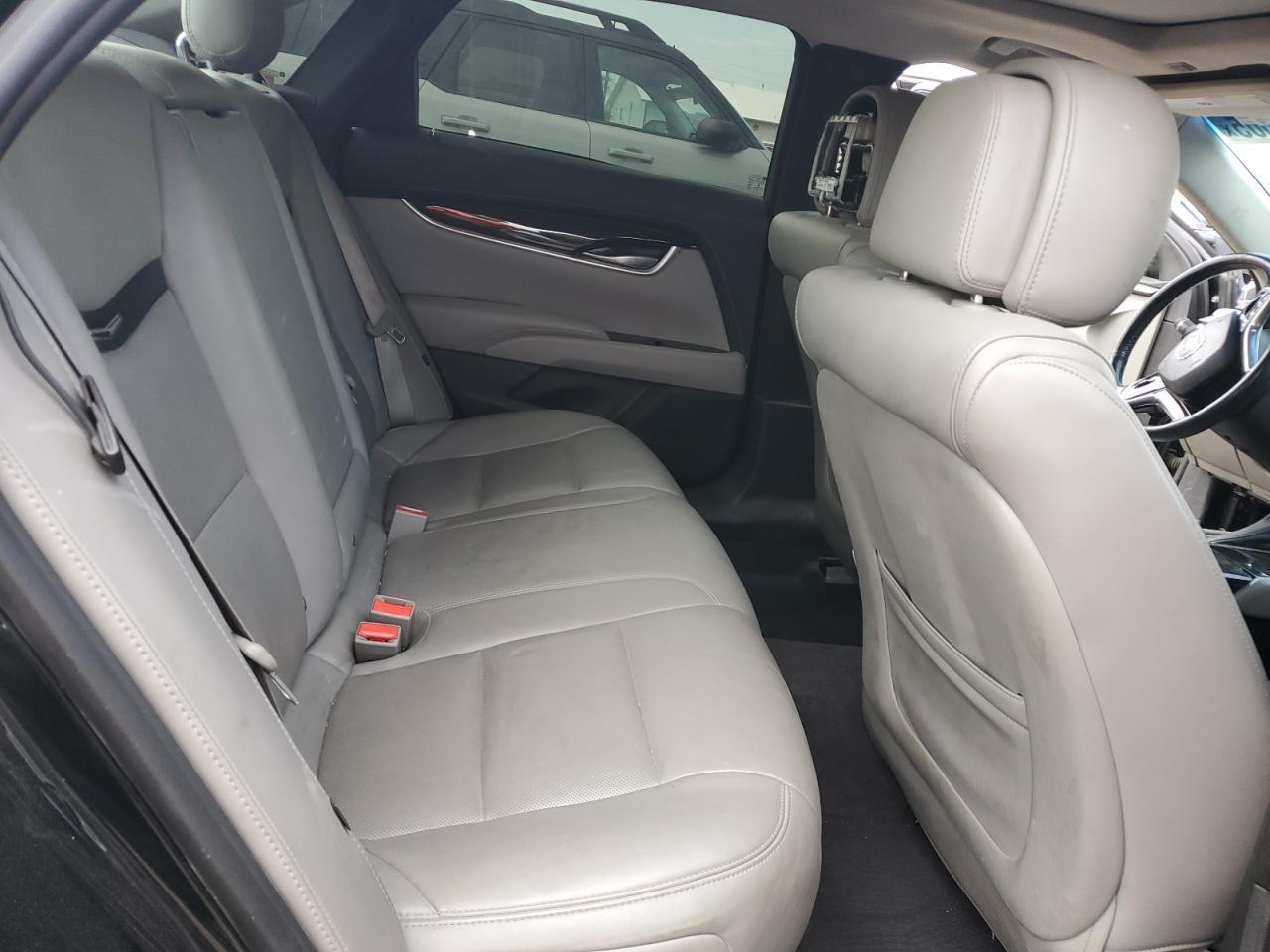2014 CADILLAC XTS