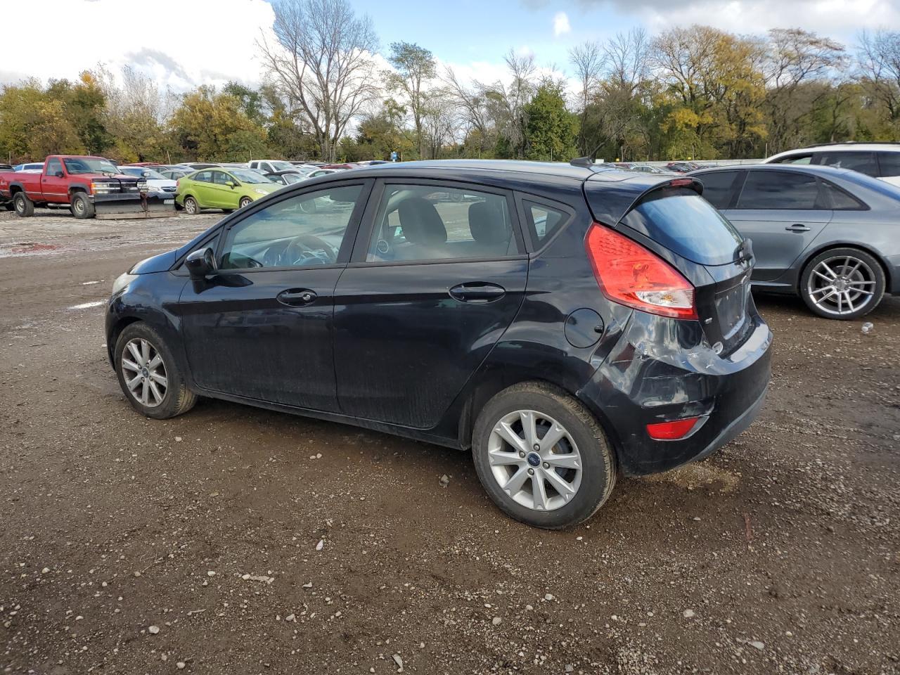 2011 FORD Fiesta
