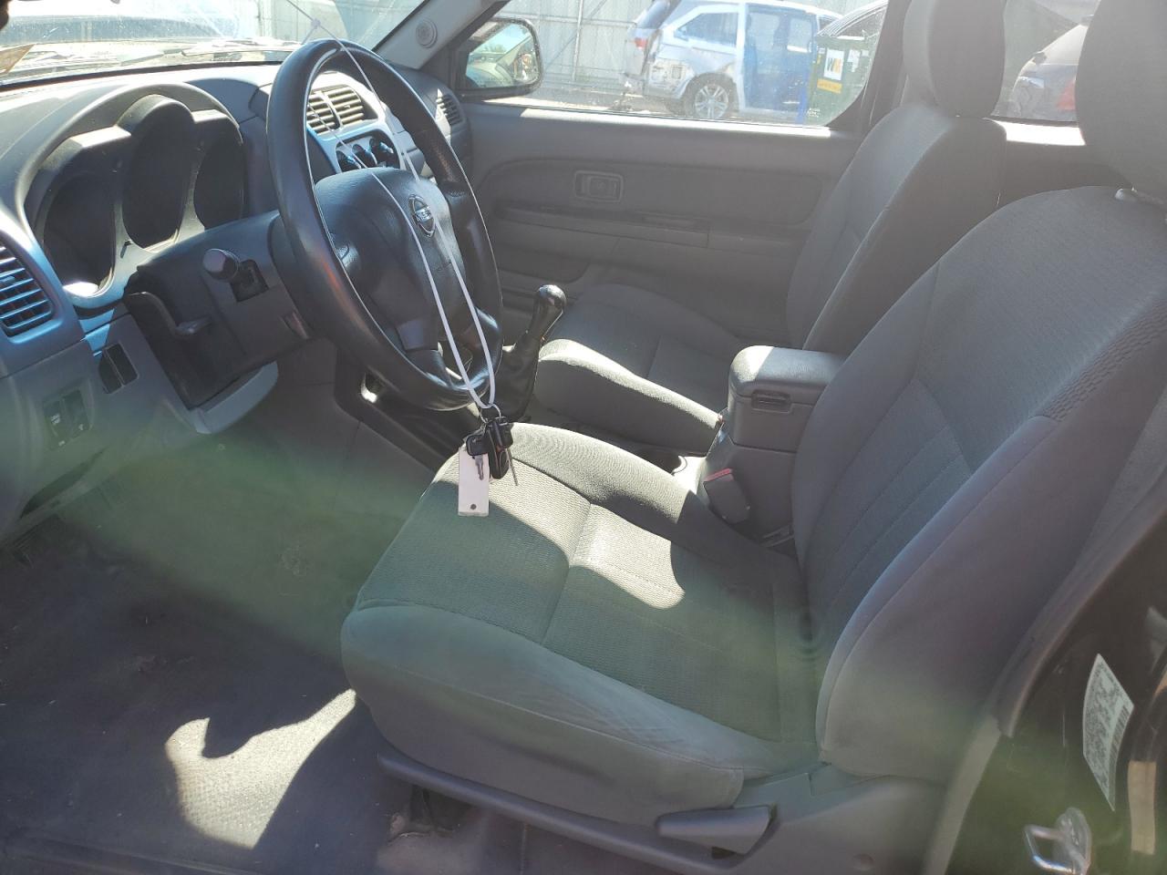 2004 NISSAN Frontier