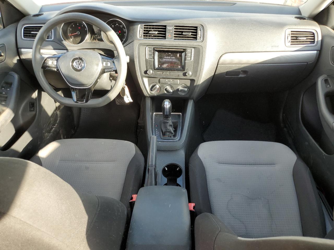 2017 VOLKSWAGEN JETTA